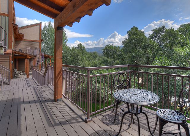 Red Rock Rest (#778) | AC, Deck, Pickleball, Golf, Pool, HotTub - 10 min ski