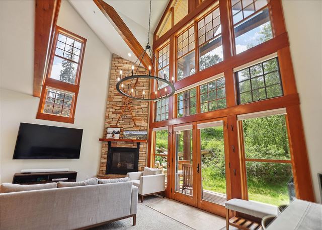 Elkpoint Townhome 8 - Ski in/Ski Out - Best Location / Slope views 4