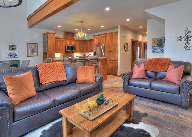 Elkpoint Townhome 8 - Ski in/Ski Out - Best Location / Slope views 5