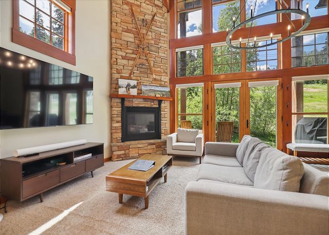 Elkpoint Townhome 8 - Ski in/Ski Out - Best Location / Slope views 3