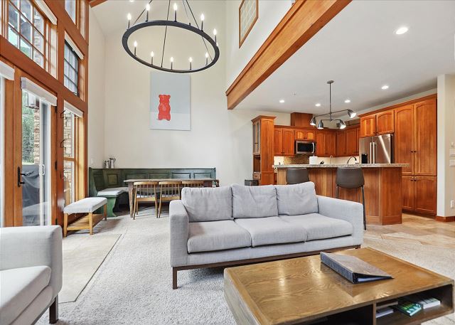 Elkpoint Townhome 8 - Ski in/Ski Out - Best Location / Slope views 5