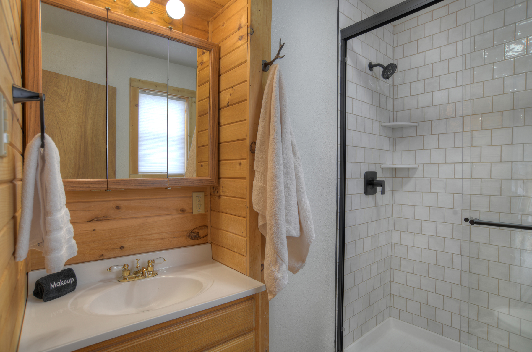 Queen bedroom ensuite bathroom with walk-in shower.