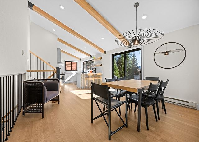 Minutes to Ski Resort | Hot Tub | Pet Friendly 2