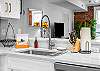 Spacious kitchen 