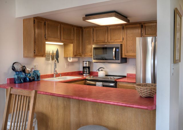 New Listing! The Eagle's Nest (#14) - By FLC, Town, Trail, Golf - Pool&HotTub 8