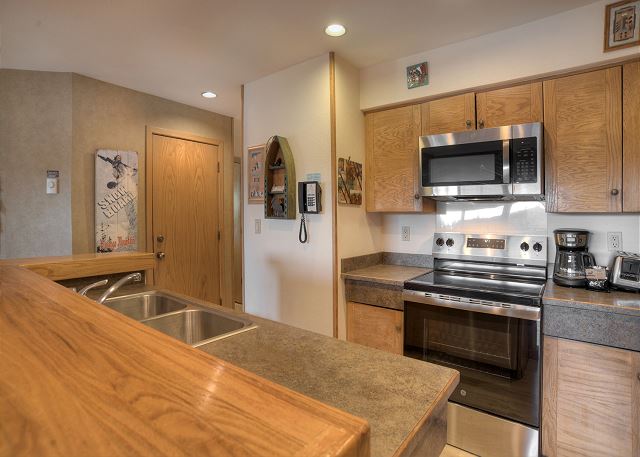 Updated Village Center Ski In/Out Condo with Slope Views and 2 Decks 8