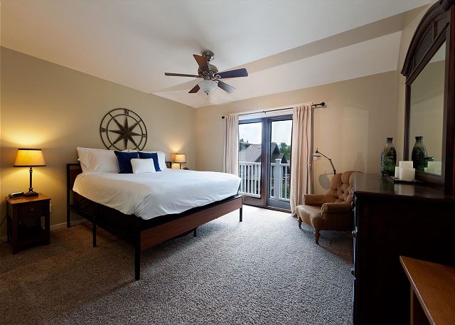 Heart of Downtown Durango - Updated Condo with Views - AC 10