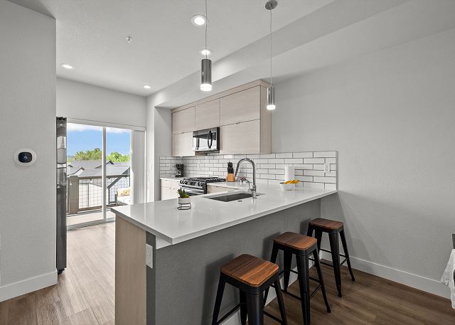 New Listing! Scenic Townhome | Views, Trails & Near Downtown 6