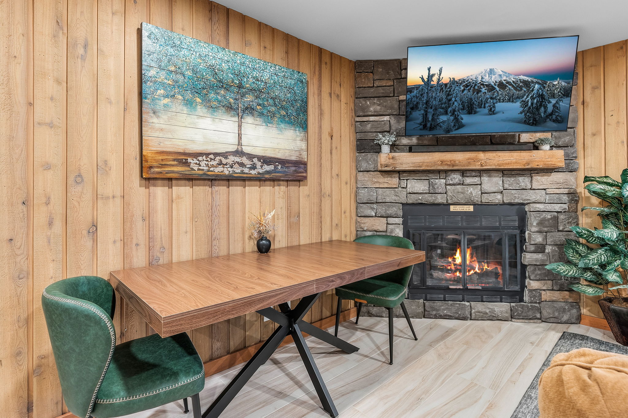 New Listing! Pineview Getaway | Mt. Bachelor Village Condo Near River Trail | Photo 7