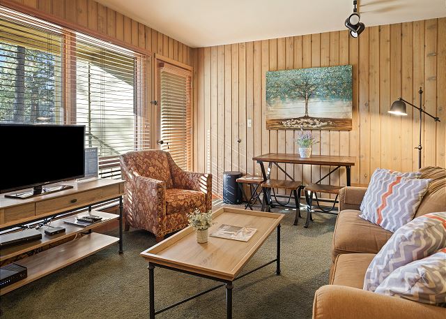 New Listing! Pineview Getaway | Mt. Bachelor Village Condo Near River Trail