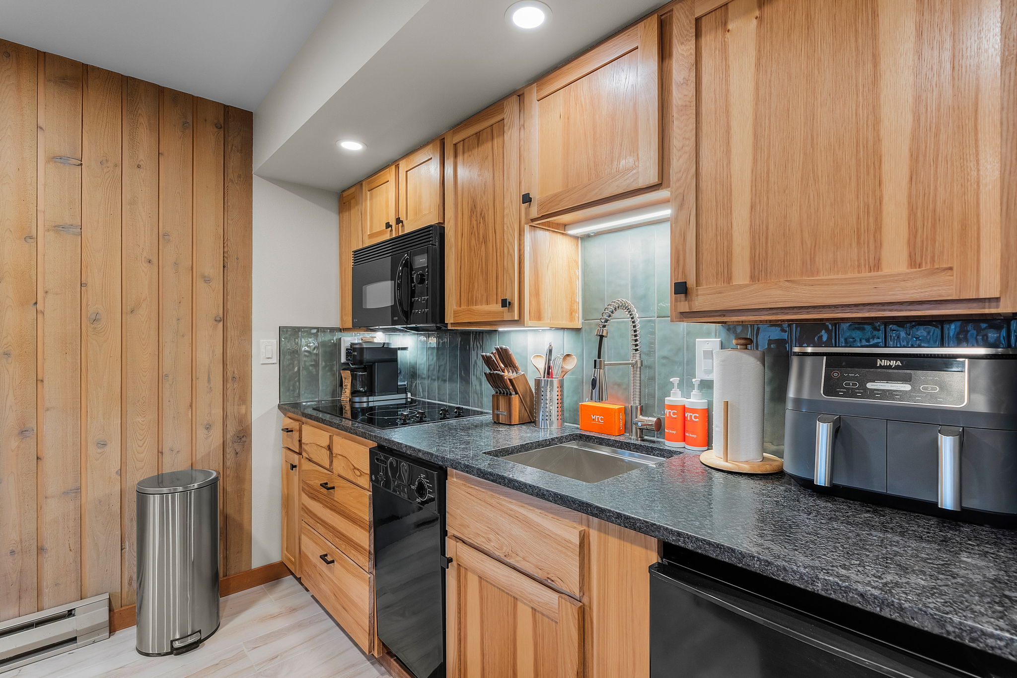 New Listing! Pineview Getaway | Mt. Bachelor Village Condo Near River Trail | Photo 8