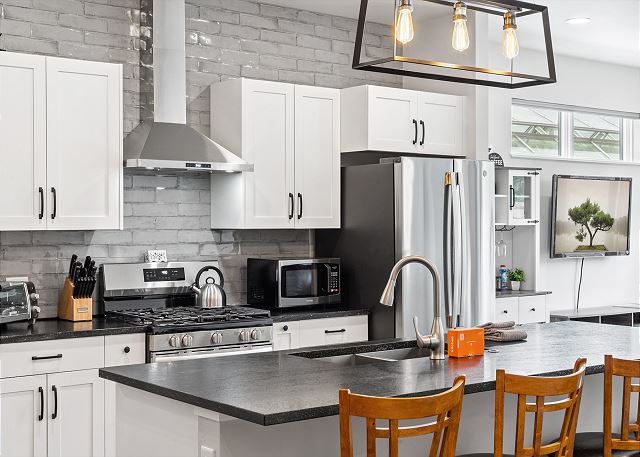 New Listing! Iconic Firehouse Penthouse | Steps to Dining & Downtown Ridgway 3