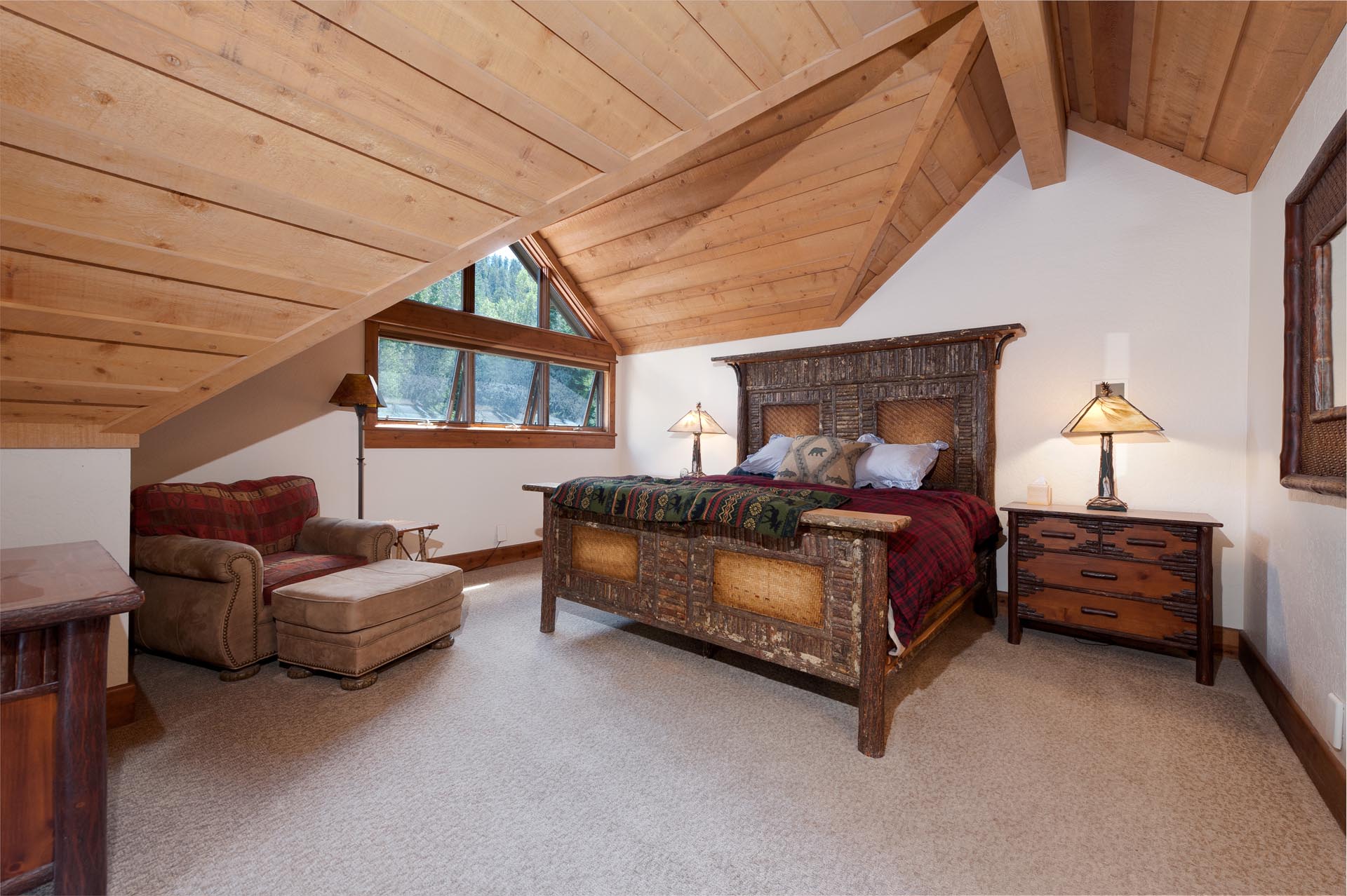 Master Bedroom - King and Deck (2nd Floor)