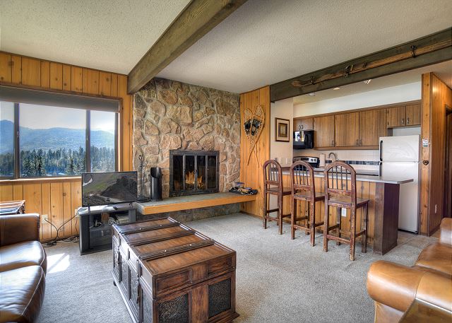 Affordable Purgatory condo with ski slope and mountain views - Walk to Lifts 3
