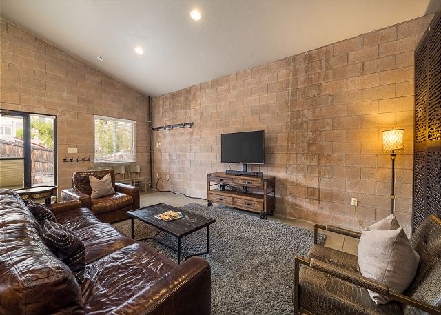 New Listing! Walk to Downtown Moab | Hot Tub | Ideal for Groups 9