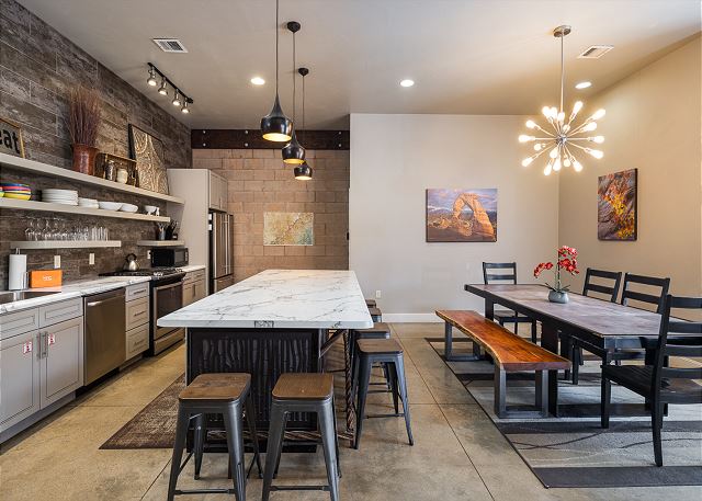 New Listing! Walk to Downtown Moab | Hot Tub | Ideal for Groups 5