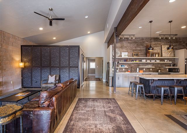 New Listing! Walk to Downtown Moab | Hot Tub | Ideal for Groups 7