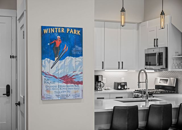 New Listing! Heart of Winter Park | Balcony Views + Hot Tub Access 8