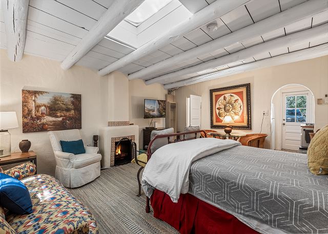 New Listing! Charming Adobe Escape | Walk to Canyon Road & Galleries 5