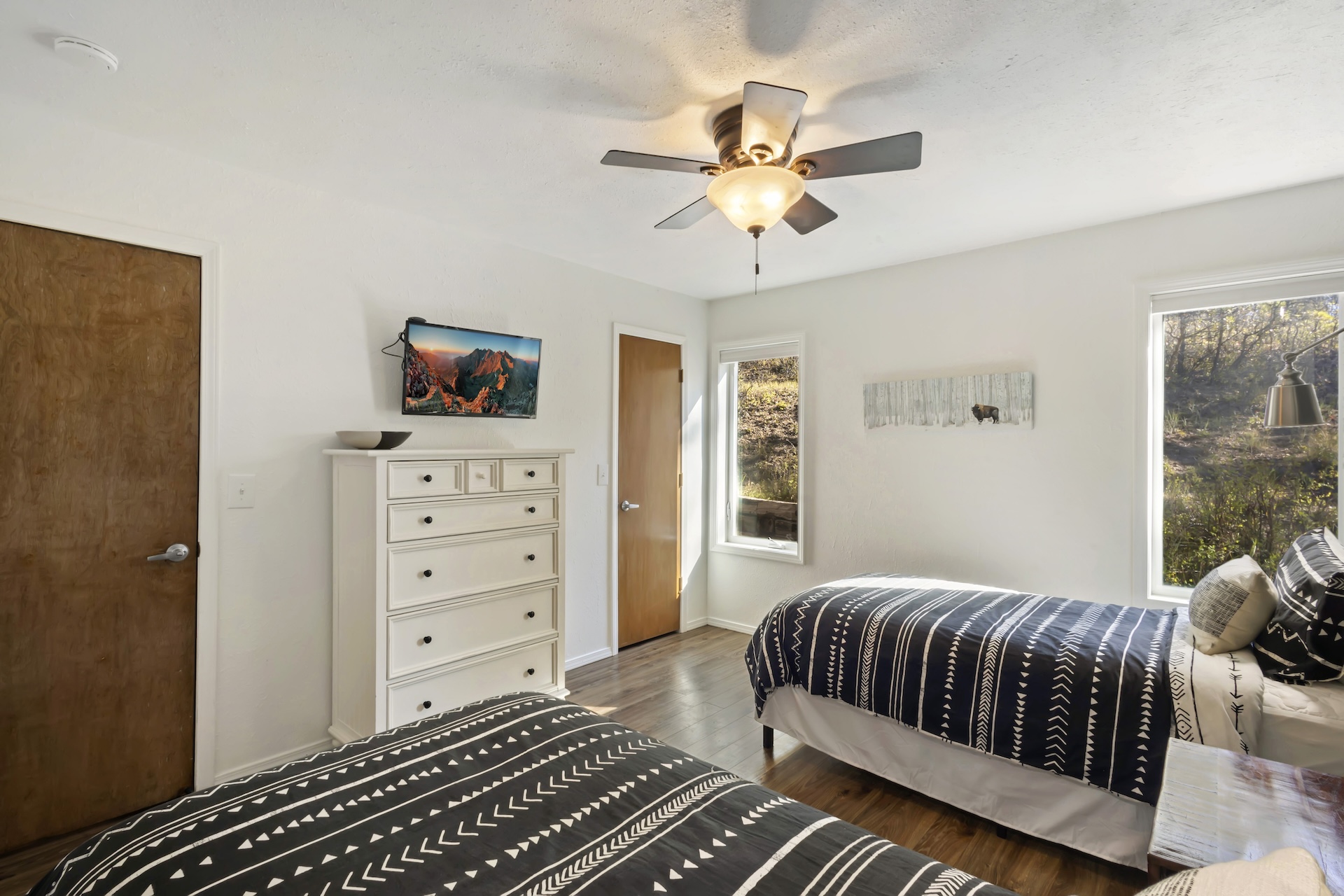 Second bedroom with two (2) twin beds.