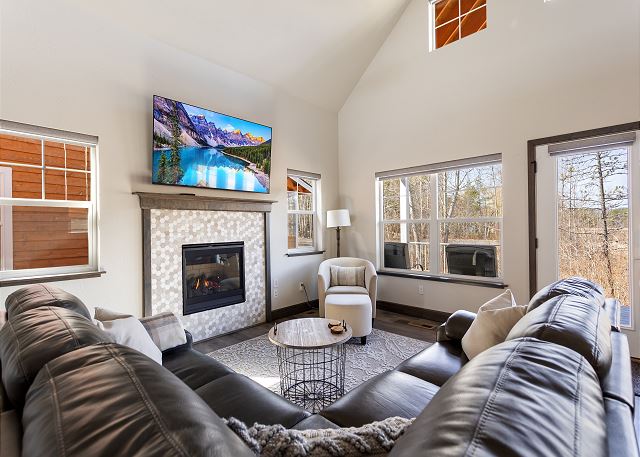 New Listing! Sunset Views | Dover Bay Bungalow Retreat | Private Deck + BBQ 5