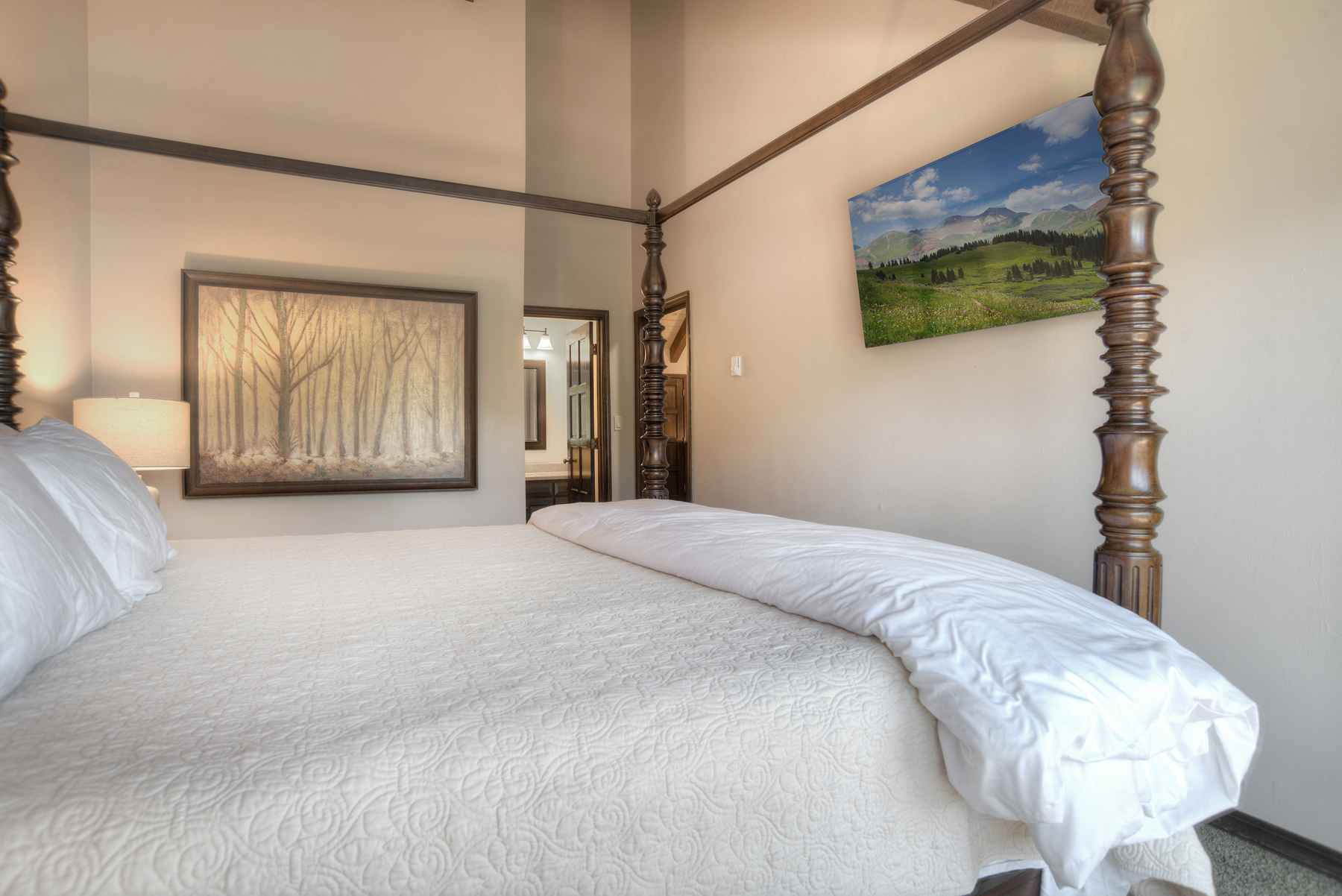 Master Bedroom - King, TV, Deck and attached bathroom (Upstairs)