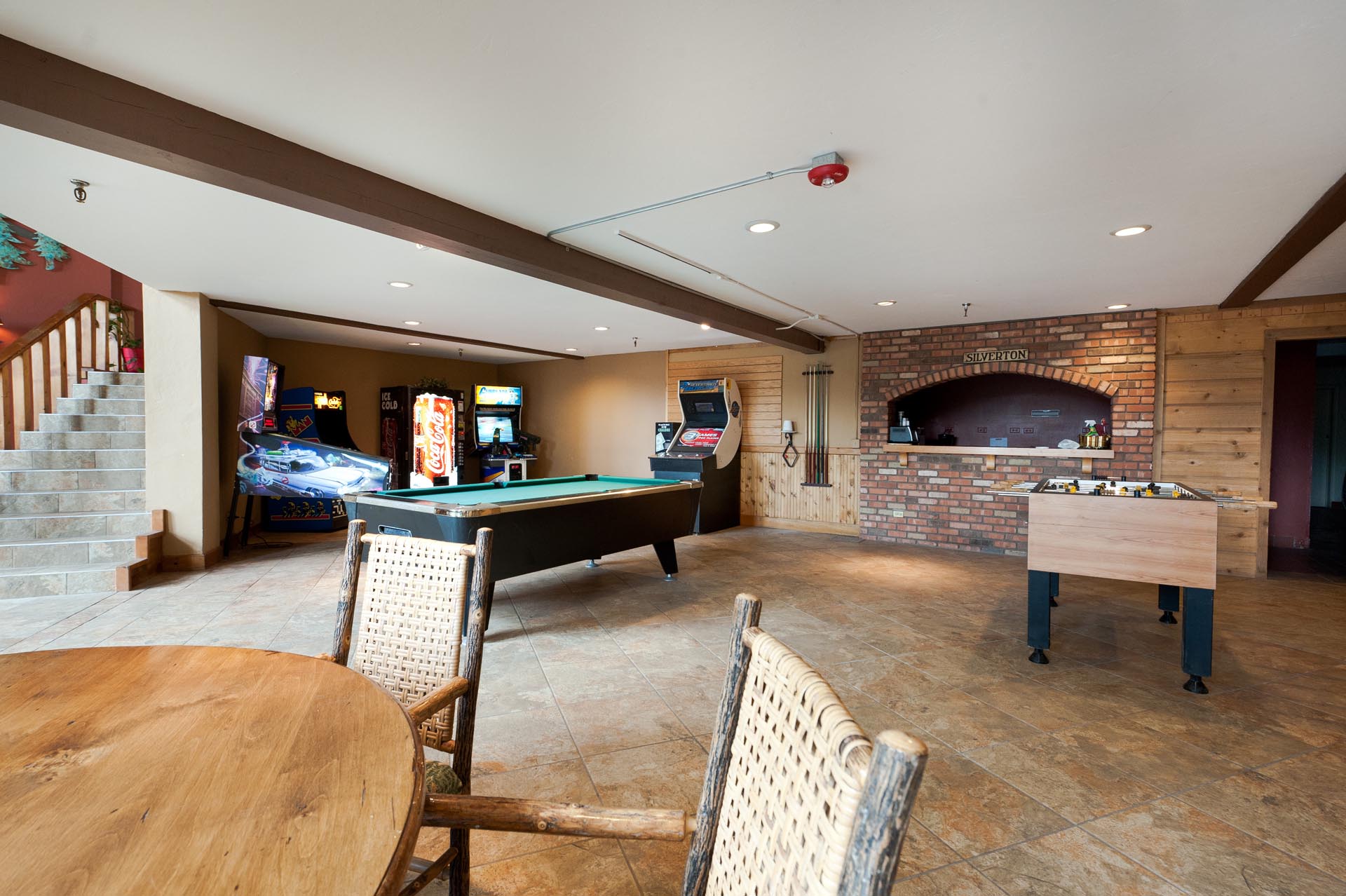 Game room in the main building at Cascade Village