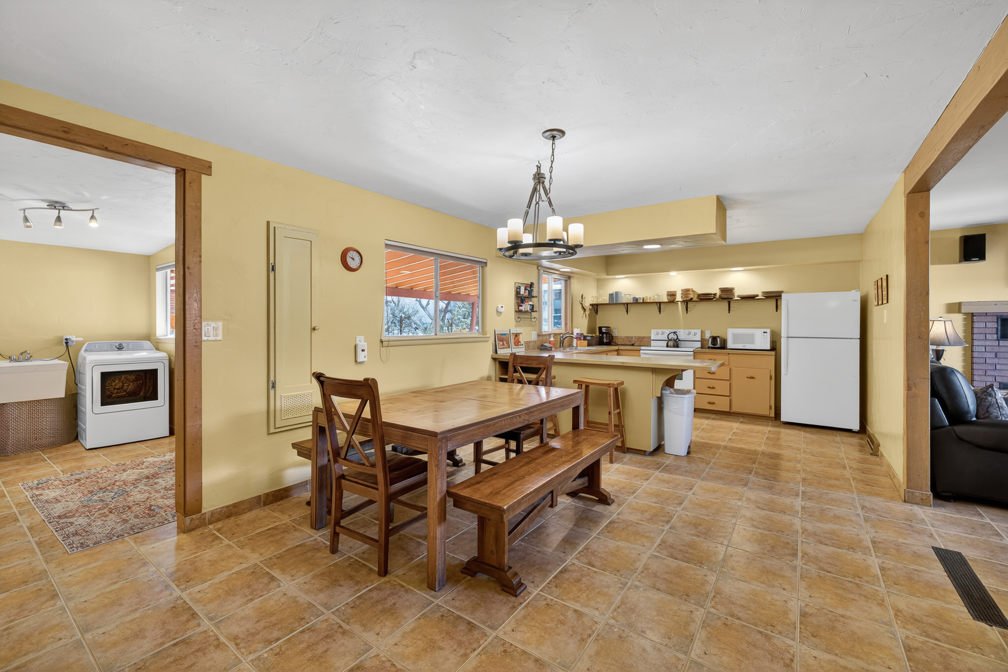 New! Juanita's Place | Private Hot Tub | Big Yard | Photo 15