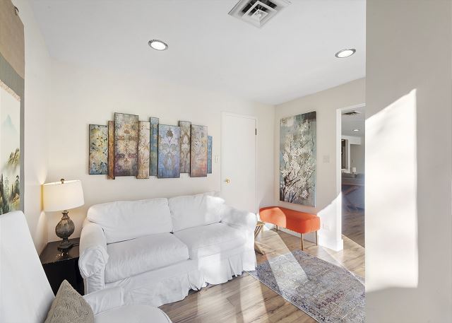 New Listing! Alpenglow Views | Walk to Main St | Fireplace 8