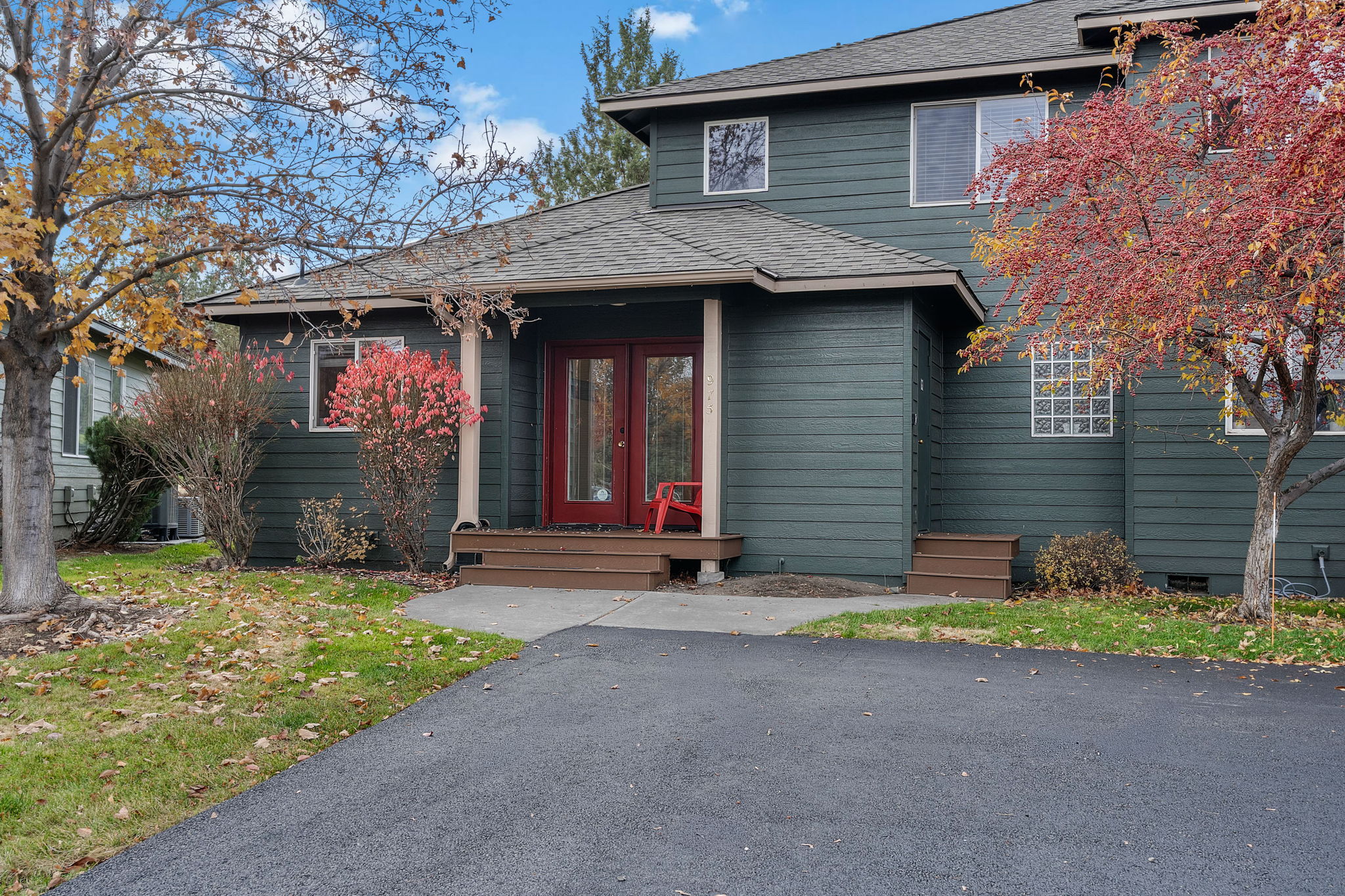 New! Eagle Crest Retreat | 3BR Townhome w/ Resort Access—Pet Friendly | Photo 1