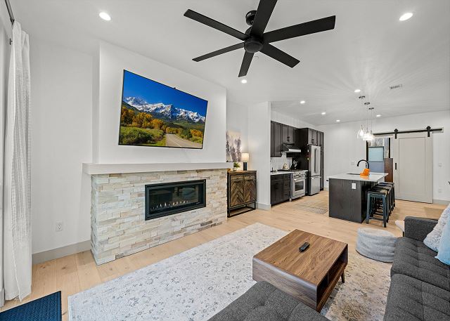 New Listing! Rooftop Haven | Hot Tub, BBQ & Views of Buffalo Mountain 8