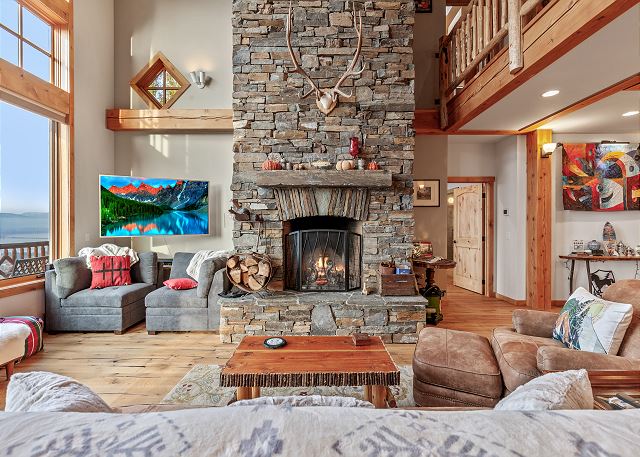 New Listing! Spectacular Retreat | 3 Private Suites | Minutes from Sandpoint 6