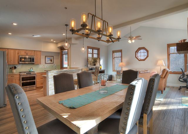 30+ Day - Updated Condo in Downtown Durango - Walk to Main St. - AC/Deck/BBQ 8