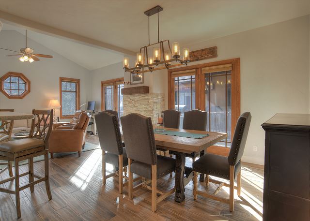 30+ Day - Updated Condo in Downtown Durango - Walk to Main St. - AC/Deck/BBQ 9