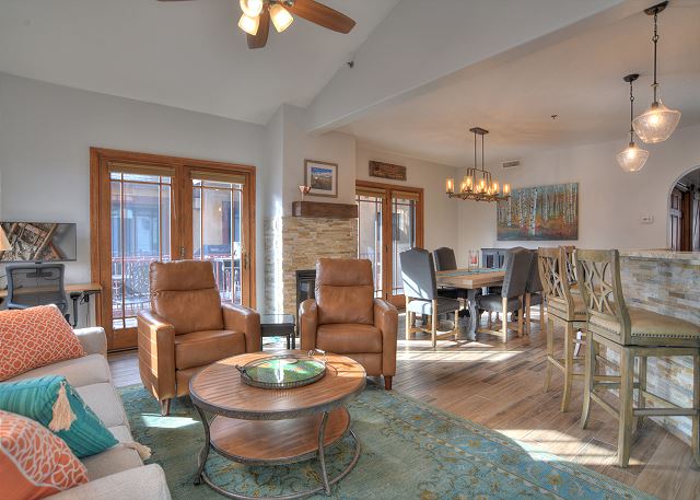 30+ Day - Updated Condo in Downtown Durango - Walk to Main St. - AC/Deck/BBQ 2