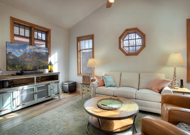 30+ Day - Updated Condo in Downtown Durango - Walk to Main St. - AC/Deck/BBQ 5