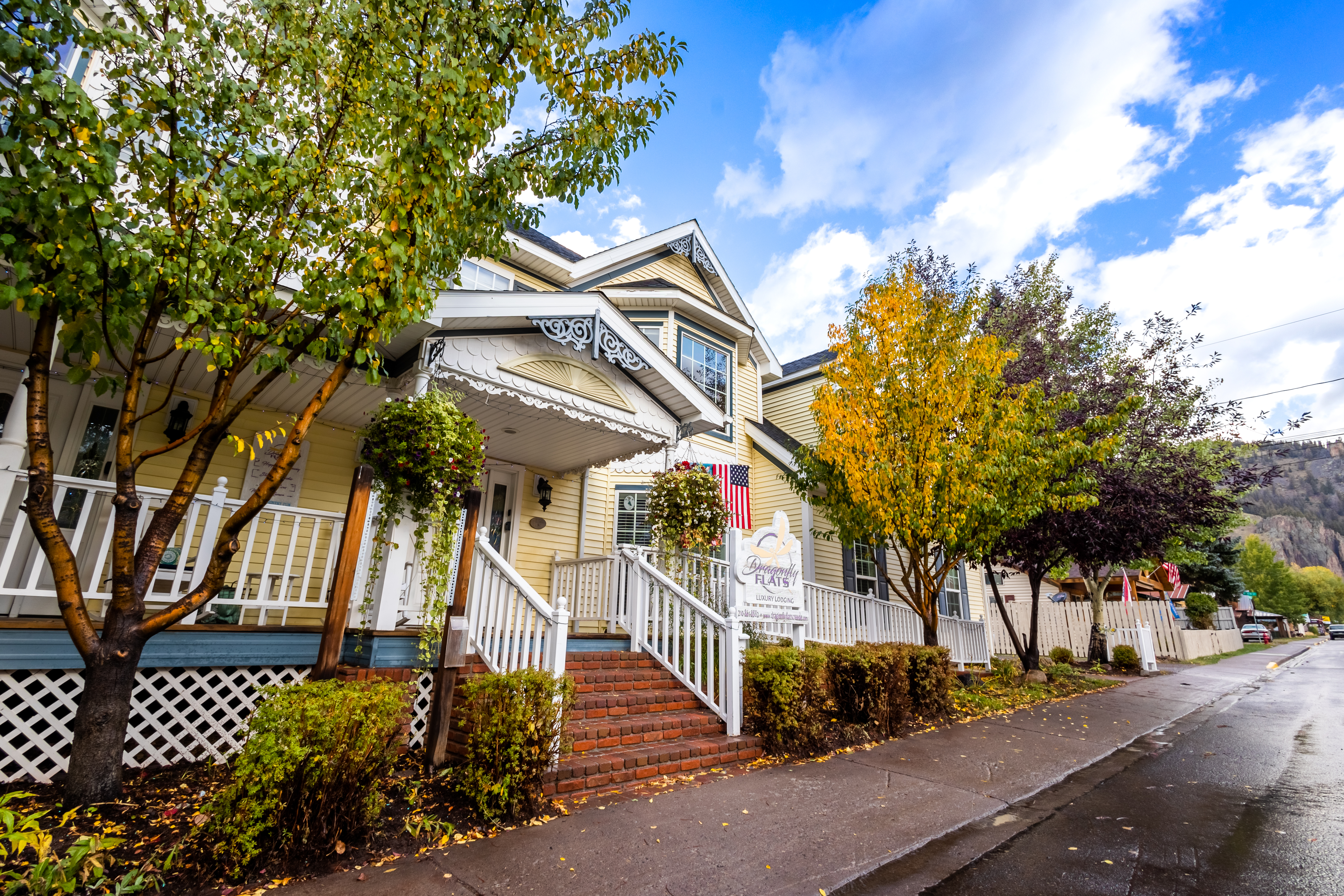 New Listing! The Dusty Rose Inn | Victorian-Style | Main St Stay | Photo 87