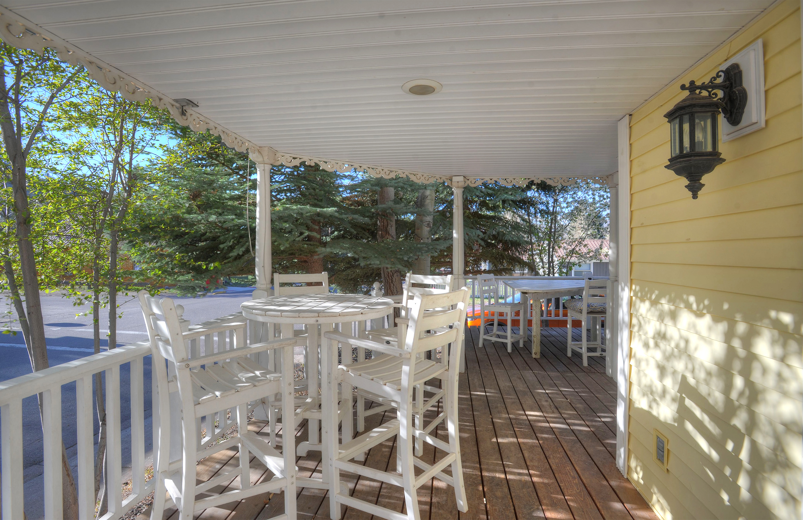 Enjoy shared space at the Dusty Rose Inn.
