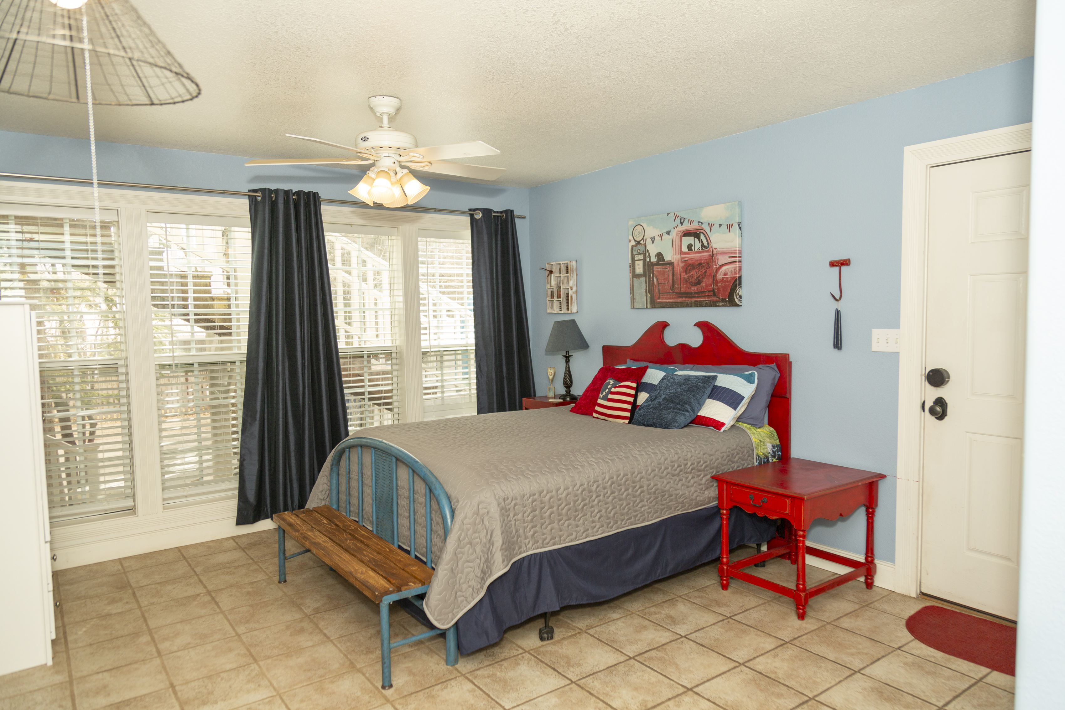 New Listing! Rosewood Studio at Dusty Rose Inn | Main Street Creede | Photo 8