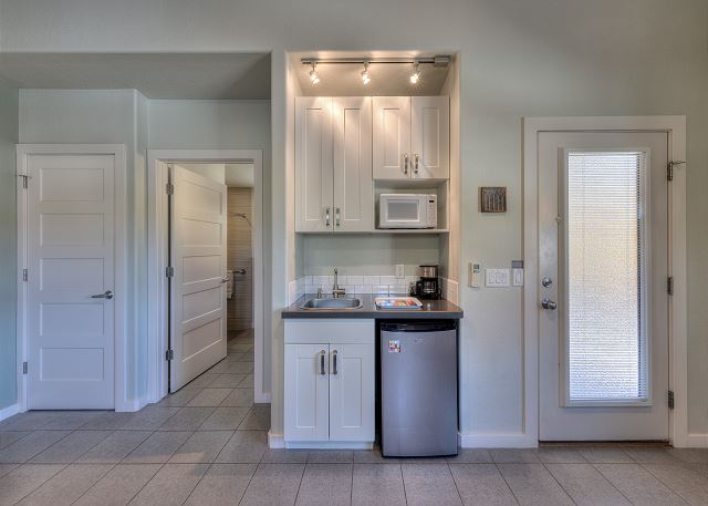 New Listing! The Entrada | Peaceful Moab Stay | Walk to Dining & Trails 3