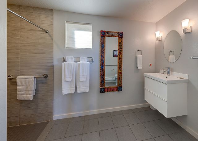 New Listing! The Entrada | Peaceful Moab Stay | Walk to Dining & Trails 7