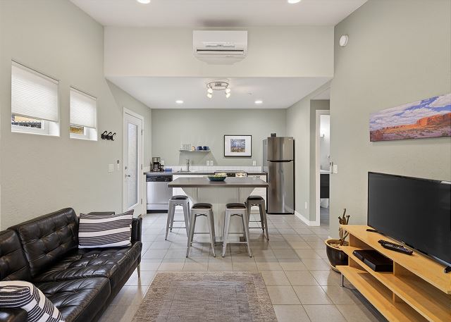 New Listing! The Paradox | Downtown Moab Basecamp 3