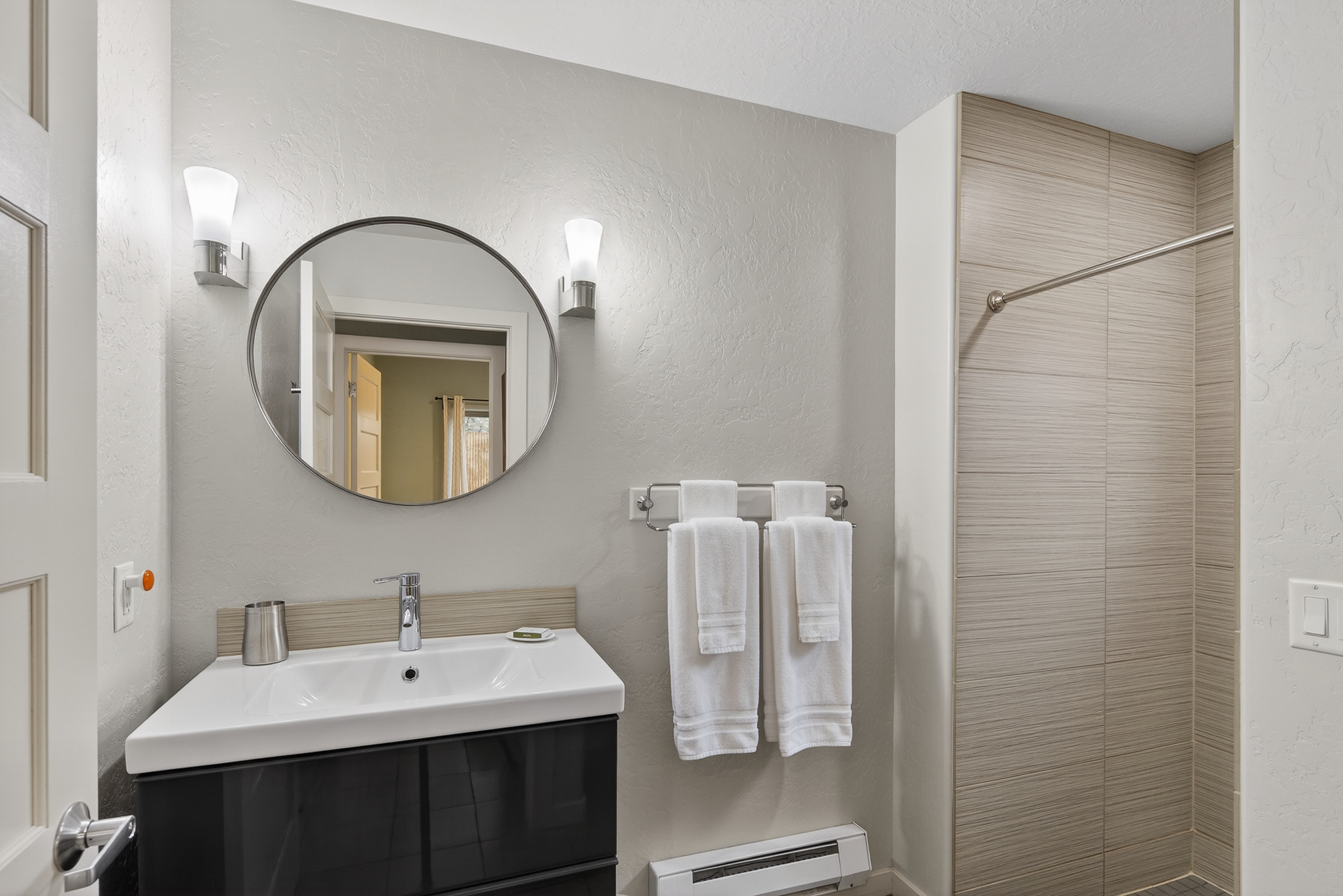 New Listing! The Paradox | Downtown Moab Basecamp | Photo 15