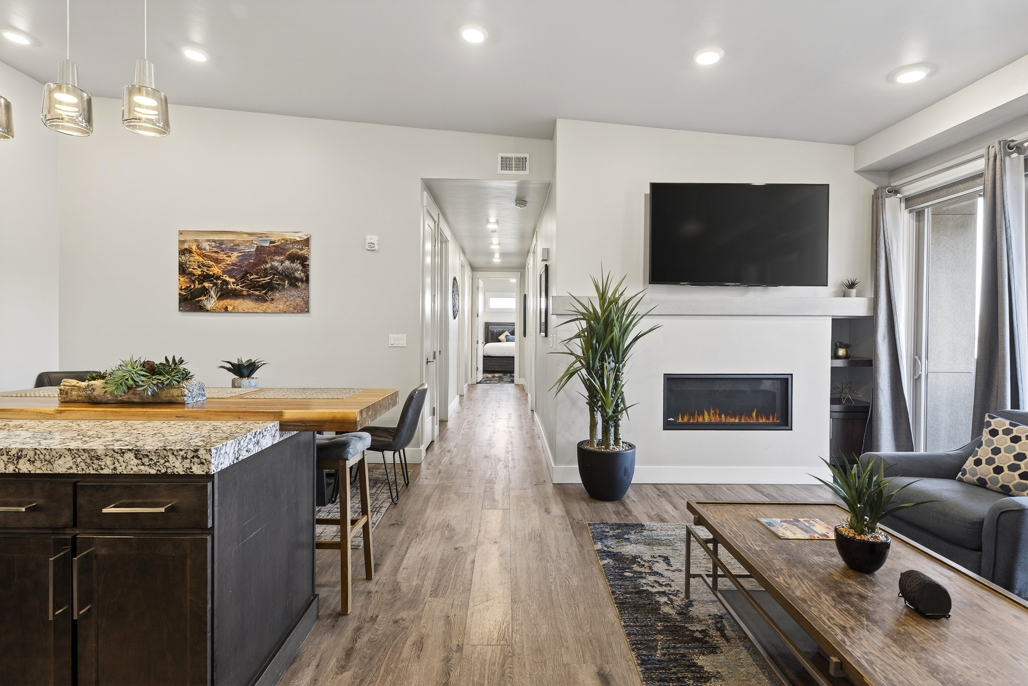 Elevator-serviced building for easy access with luggage, groceries, and gear.