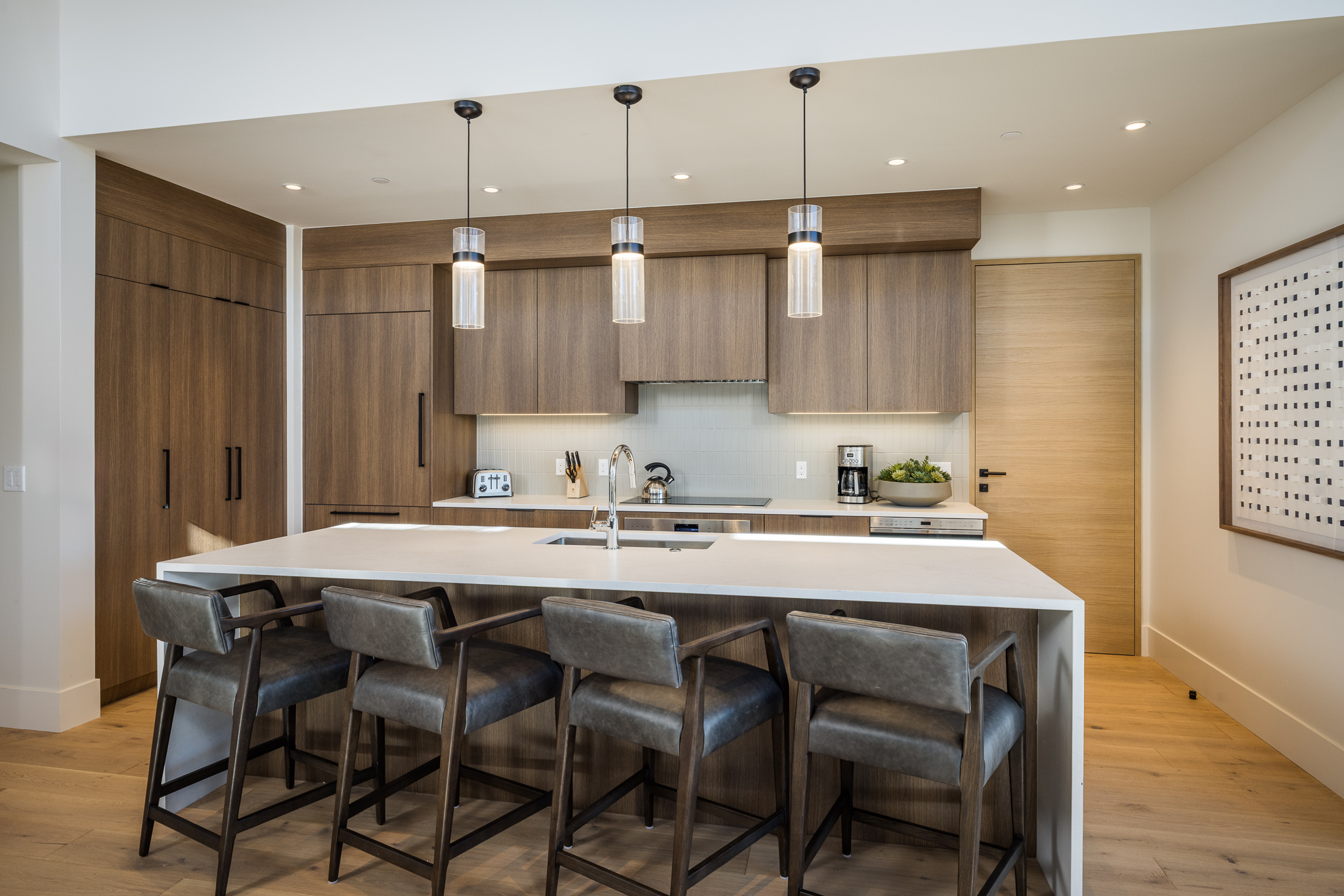 Fully equipped and ready for your next feast—just bring the ingredients! 
