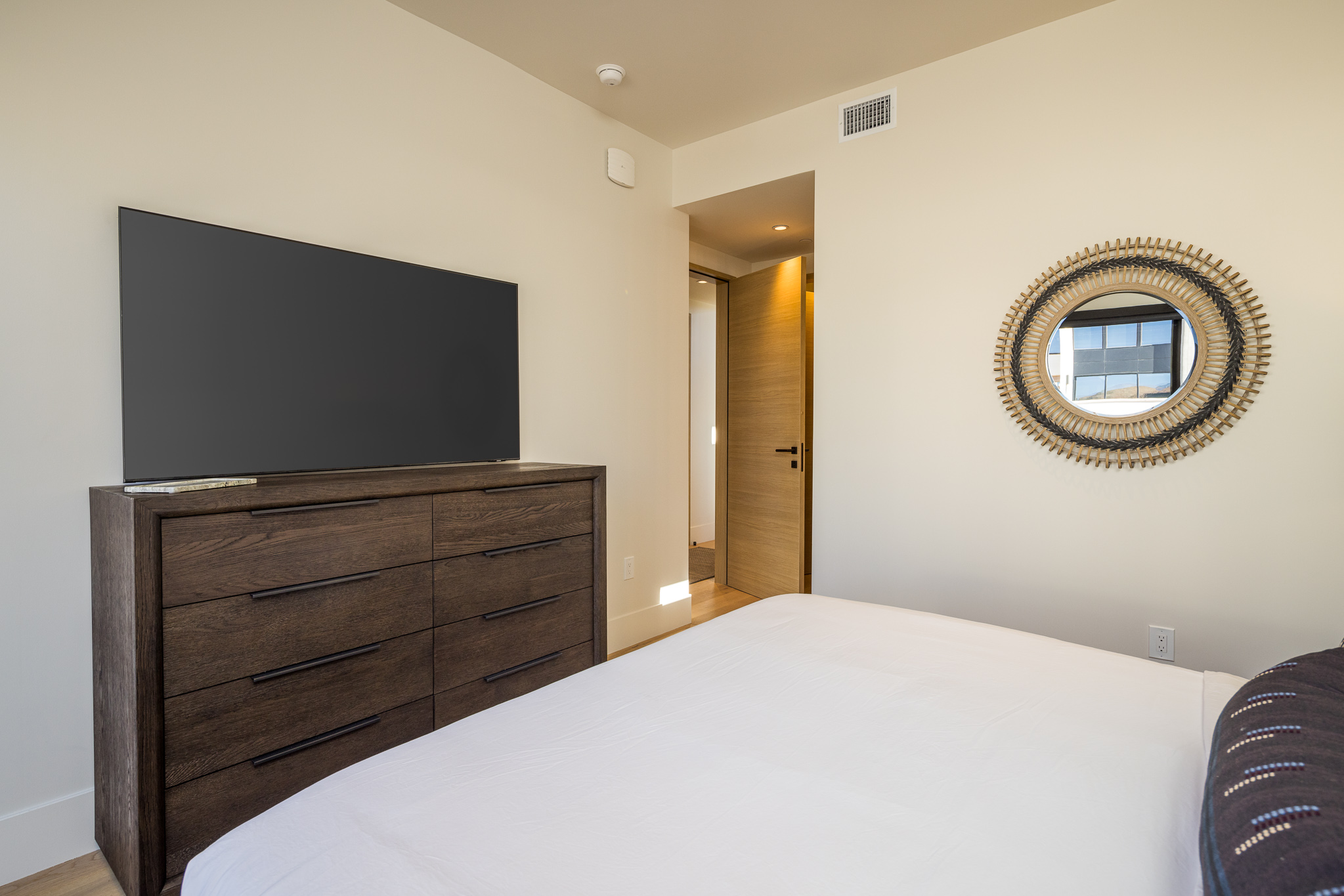 Unwind in this spacious king bedroom #2 with a Smart TV—comfort and entertainment in one. 
