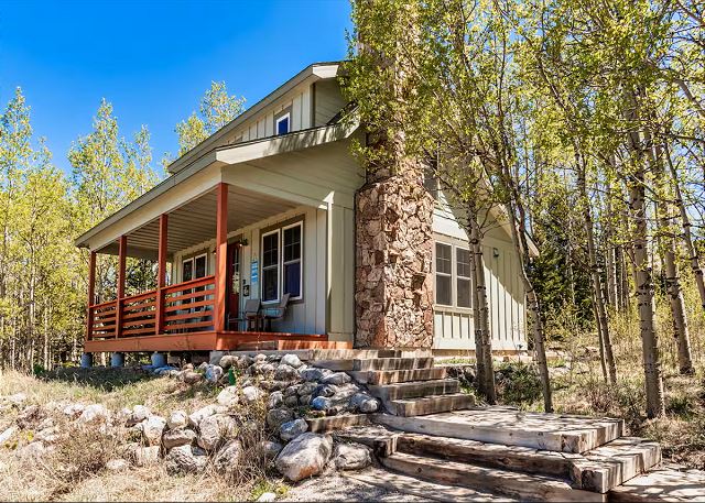New Listing! National Forest Access + Hot Tub | Continental Divide | Deck 5