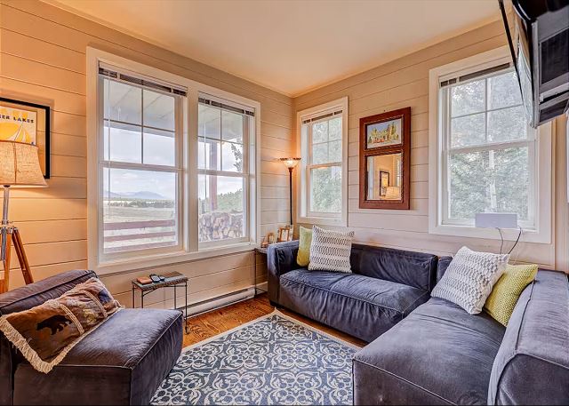 New Listing! National Forest Access + Hot Tub | Continental Divide | Deck 8