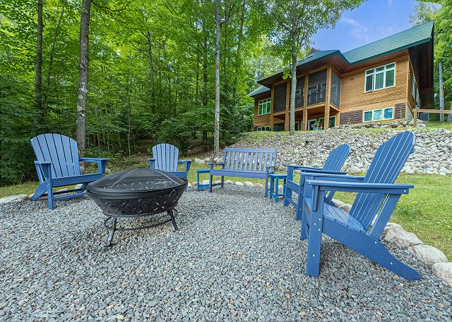 New Listing! Little Martha Lake Lodge | Private Dock & Screened-In Porch 7