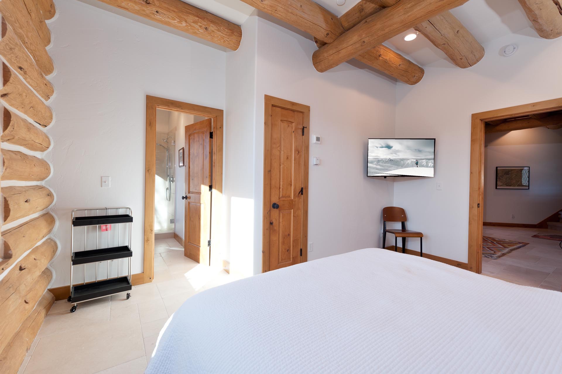 4th Bedroom - Queen, attached bathroom and TV (Main Floor)